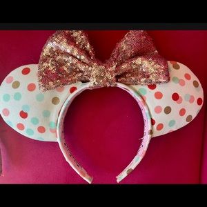 Rock the dots Minnie Mouse ears